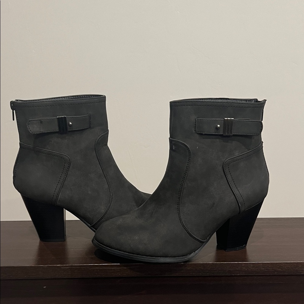 Steven Ella Women's Black Ankle Boots